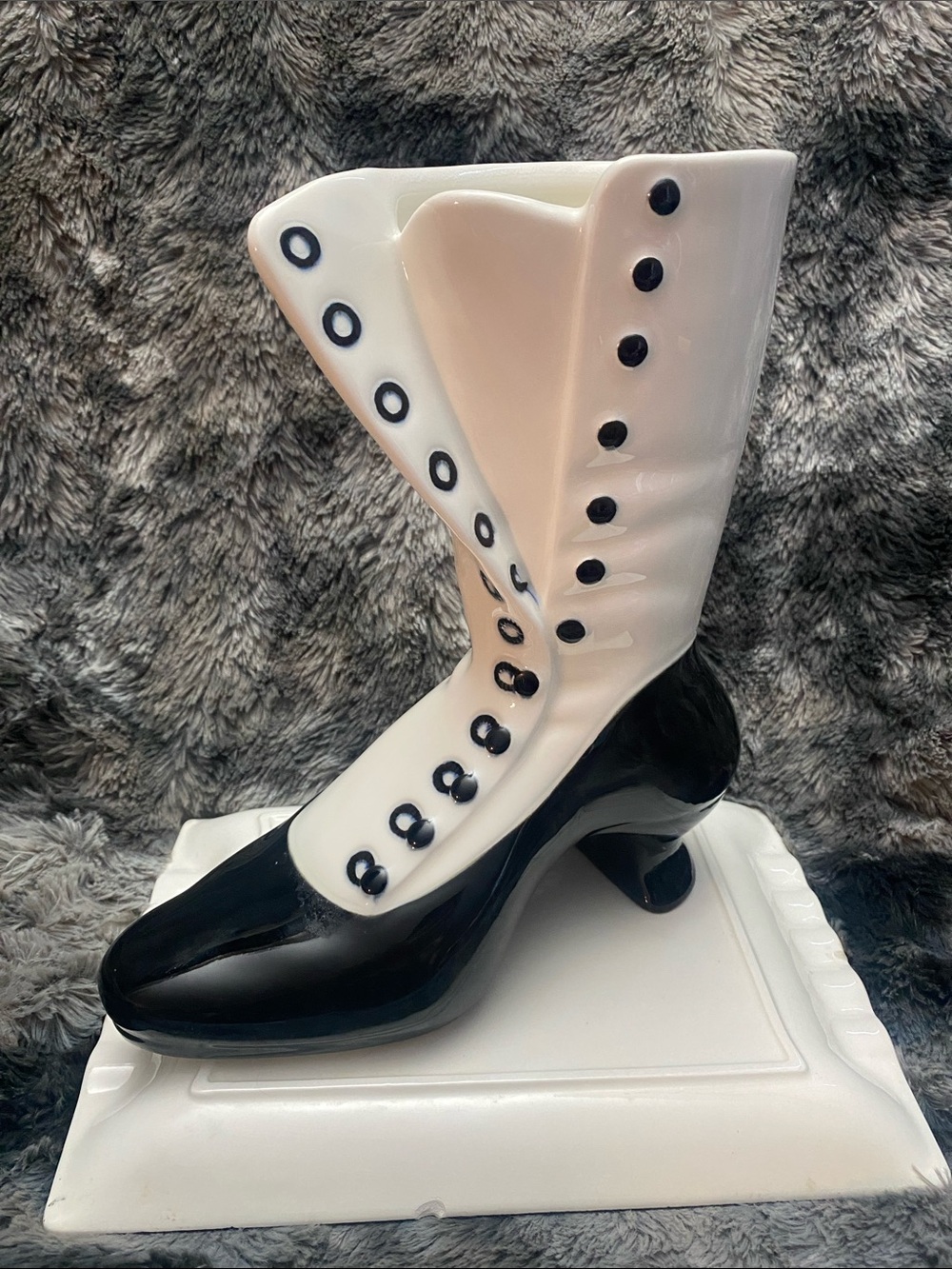 Limited Edition IKEA omedelbar Boot Vase